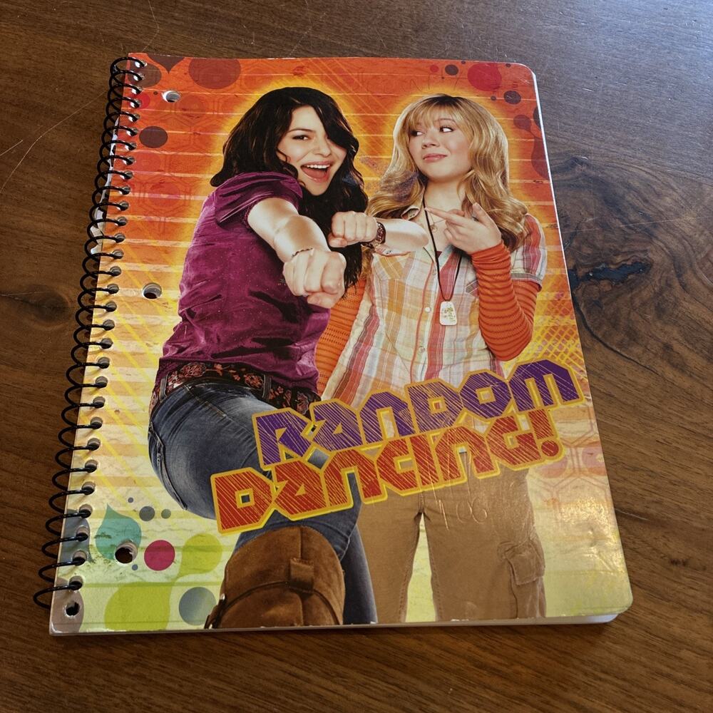 iCarly 1 Subject Spiral Notebook 70 Wide Ruled Sheets 10.5 in x 8